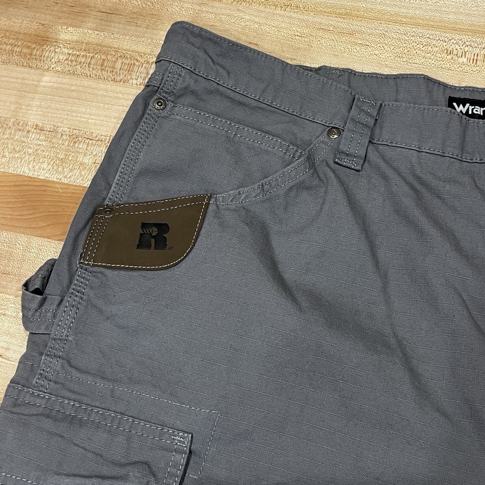 Wrangler Riggs Workwear Ripstop Ranger Cargo Short, Men's Size 42, Slate - Picture 6 of 10